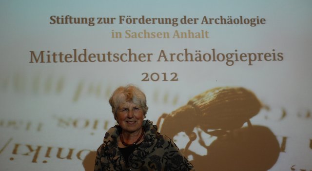 Preisverleihung des Mitteldeutschen Archäologiepreises 2012 an Edith Schmidt